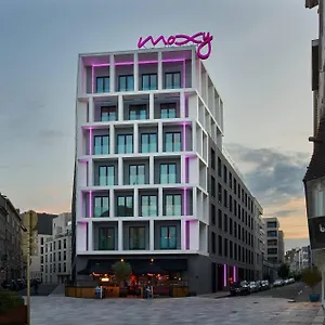 Moxy Center فندق بروكسل